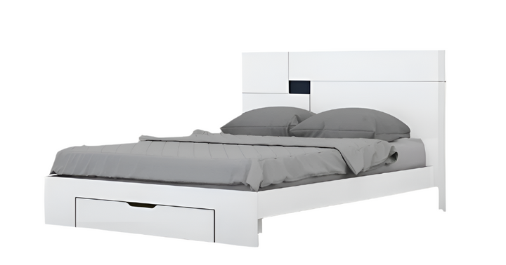 Solène 80" White Solid Wood Queen Platform Bed with Storage Drawer